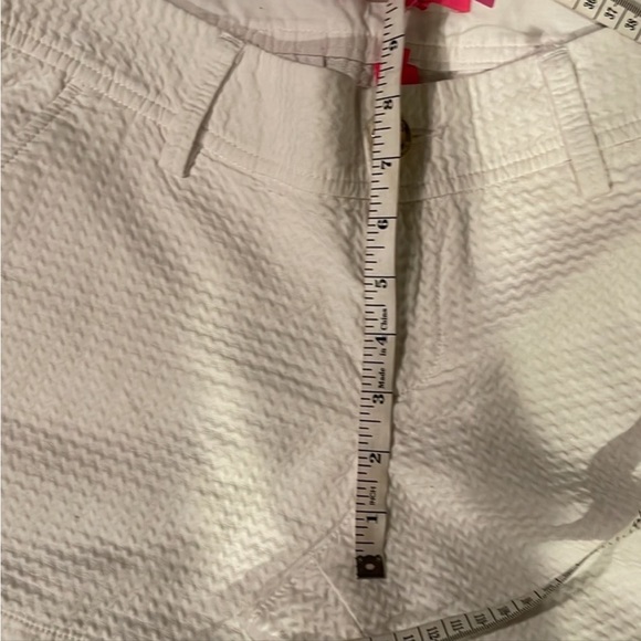 RESTOCKED! Lilly Pulitzer Callahan 5” Shorts in white jacquard NWT - Picture 6 of 8